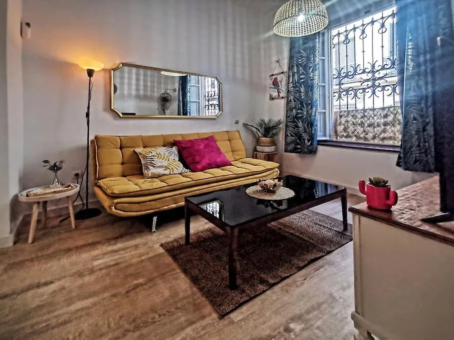 Apartamento A 2 Minutos De Plaza La Merced, Malaga Spain